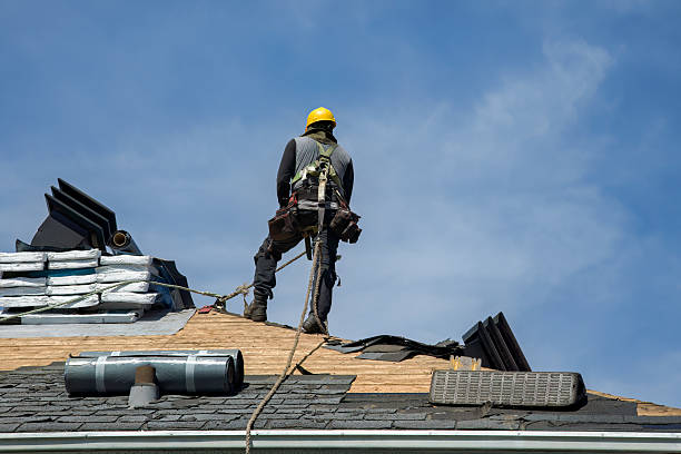 Professional Gutter Installation technician working in Pelham, NH